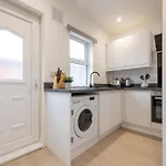 Spacious Modern 2br - Parking - Workspace Area, Ideal For Contractors & Long - Nordstay Holiday home Leeds (West Yorkshire)